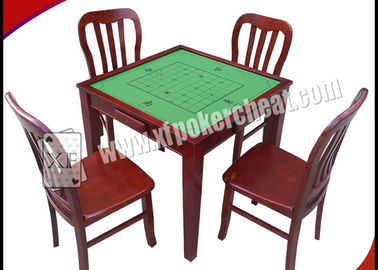Tabla determinada de la perspectiva de los dados mágicos cuadrados de madera con la cámara ocultada dentro
